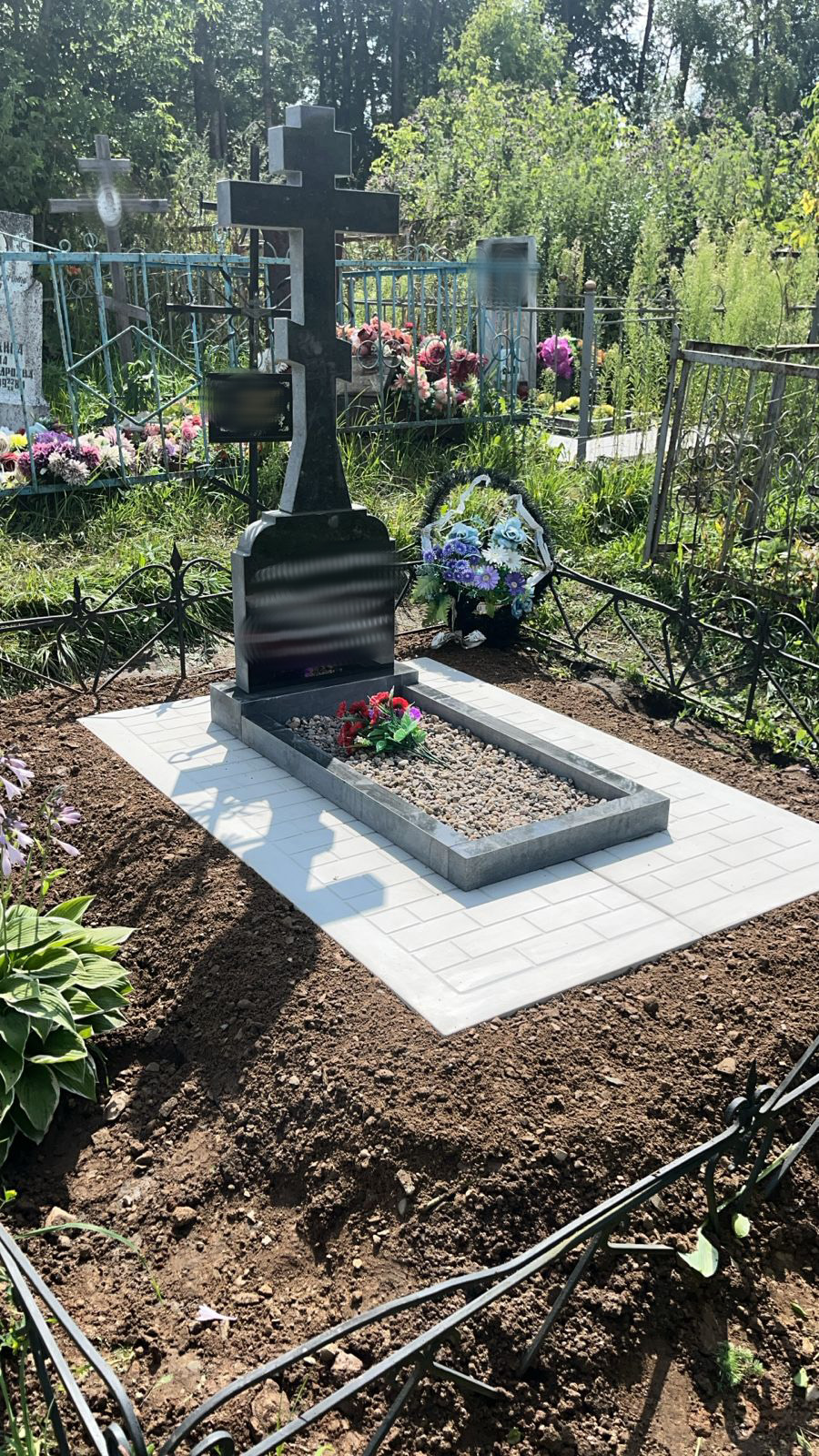Памятник 30 крест