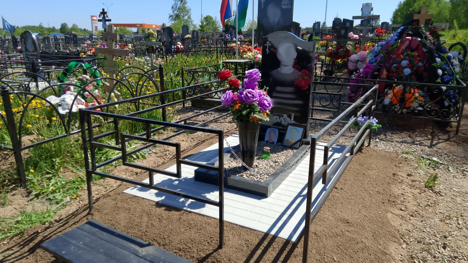 Памятник 3 волна